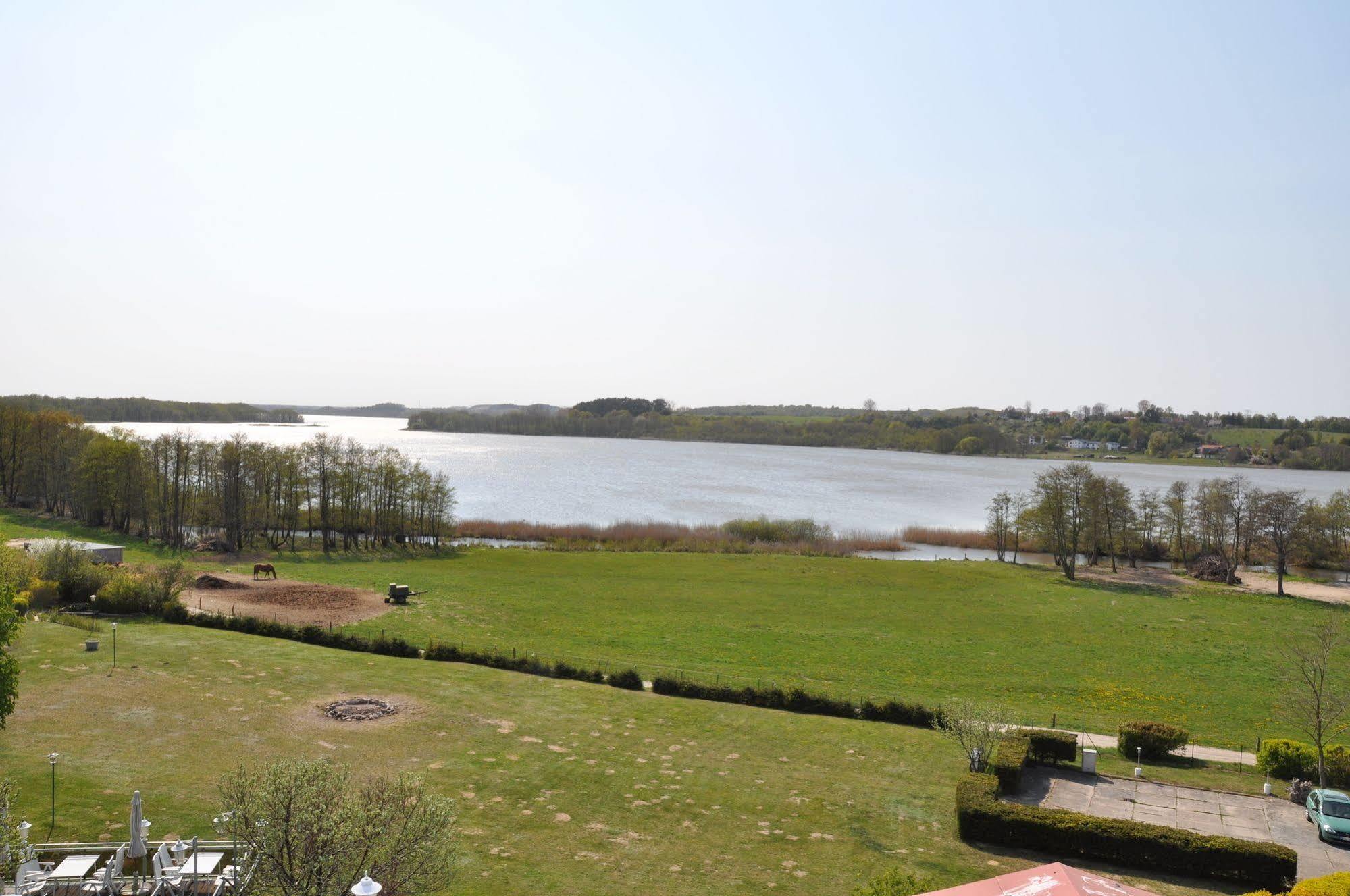 Hotel Am Gothensee Херингсдорф Екстериор снимка