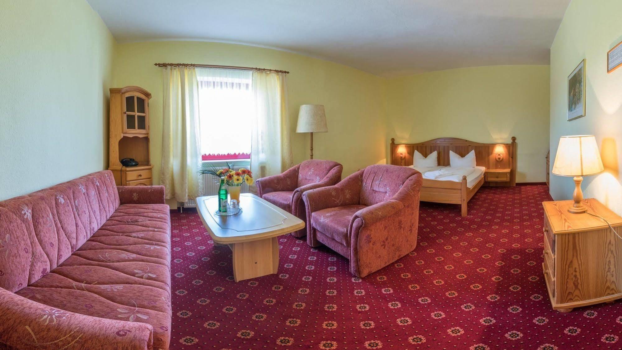 Hotel Am Gothensee Херингсдорф Екстериор снимка